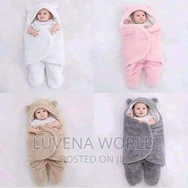 Swaddle Shawls - main view