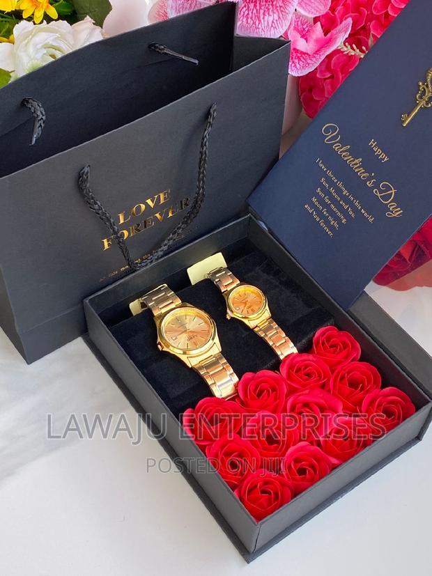 Love Forever Gold Watches Couple Gift Set