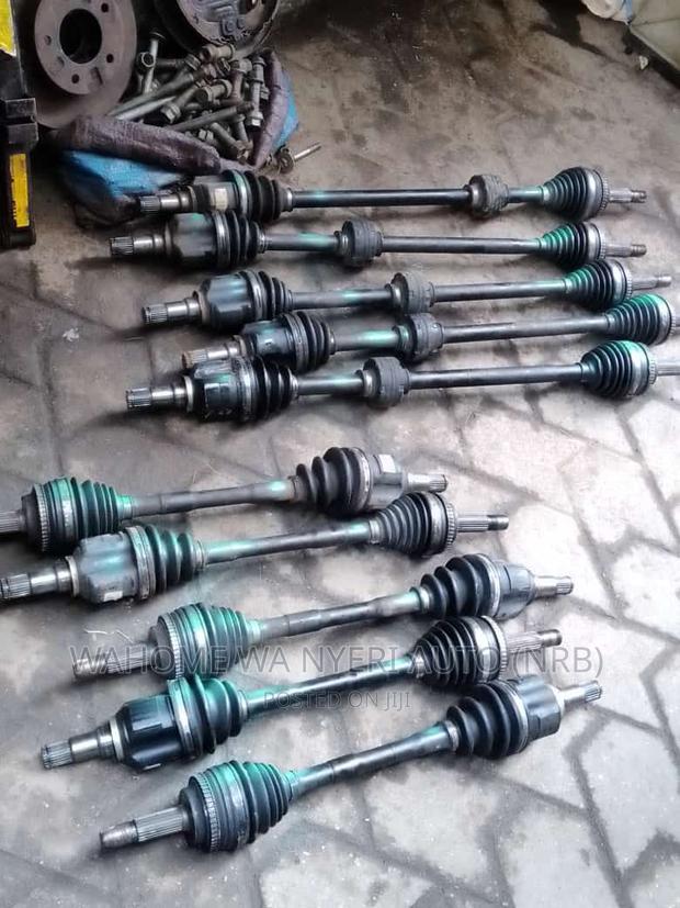 Ex Japan Drive Shafts for Toyota Nissan Mazda Subaru Etc