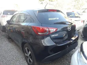 Mazda Demio 2016 Black