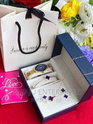 Purple 5 in 1 Gift Set