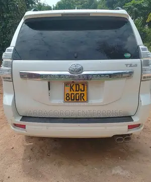Toyota Land Cruiser Prado 2.8 D-4D 2016 White