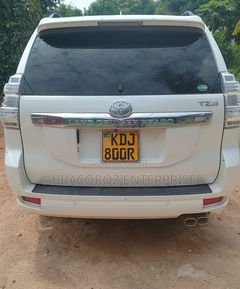 Toyota Land Cruiser Prado 2.8 D-4D 2016 White