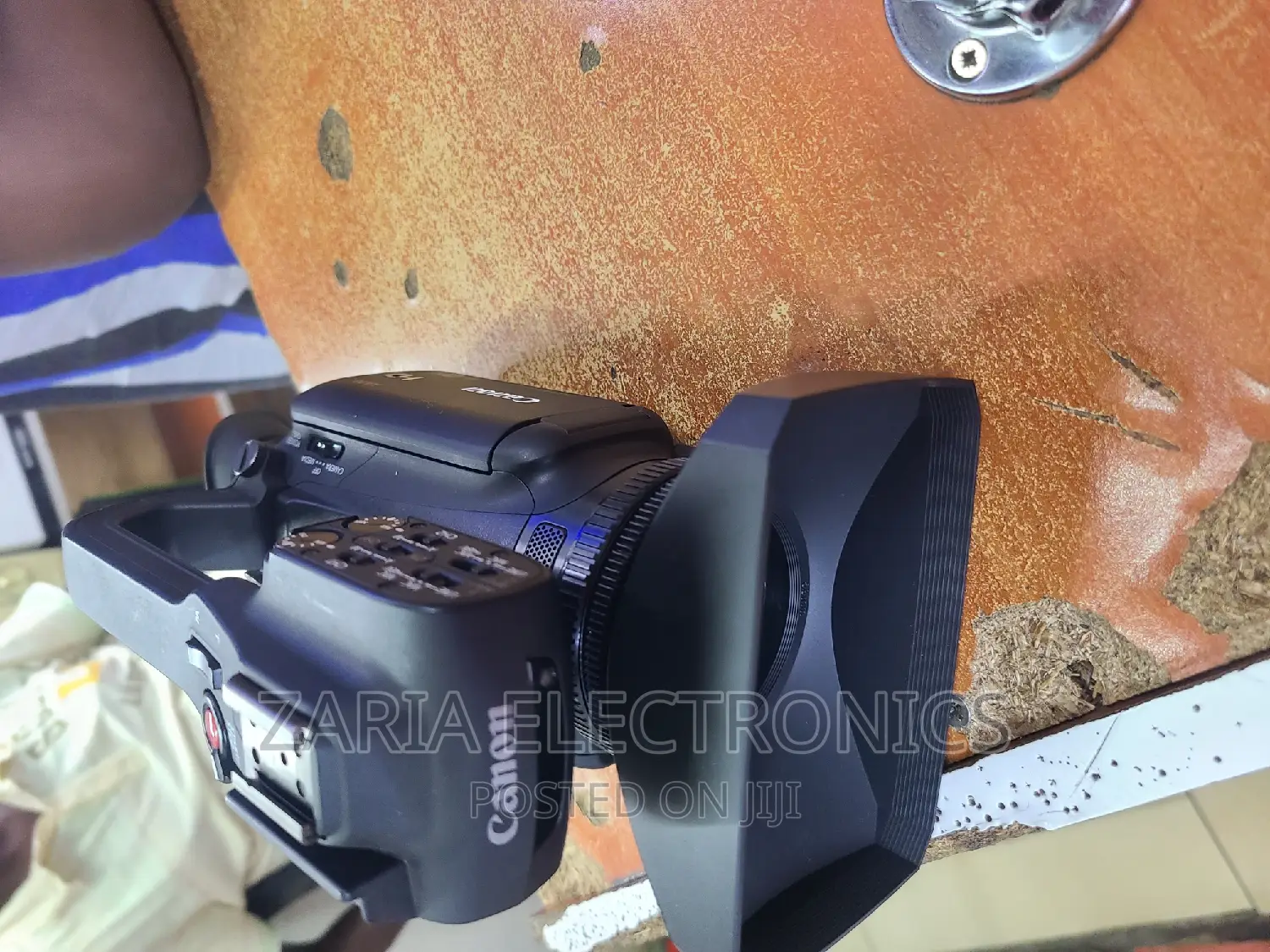 Canon XA20 Camcorder Camera
