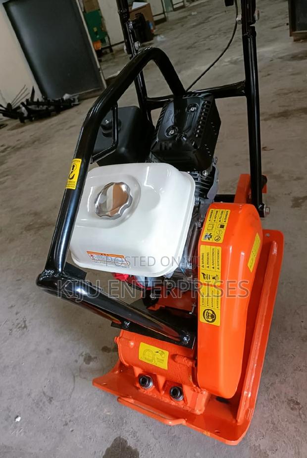 Honda Plate Compactor - thumbnail 4