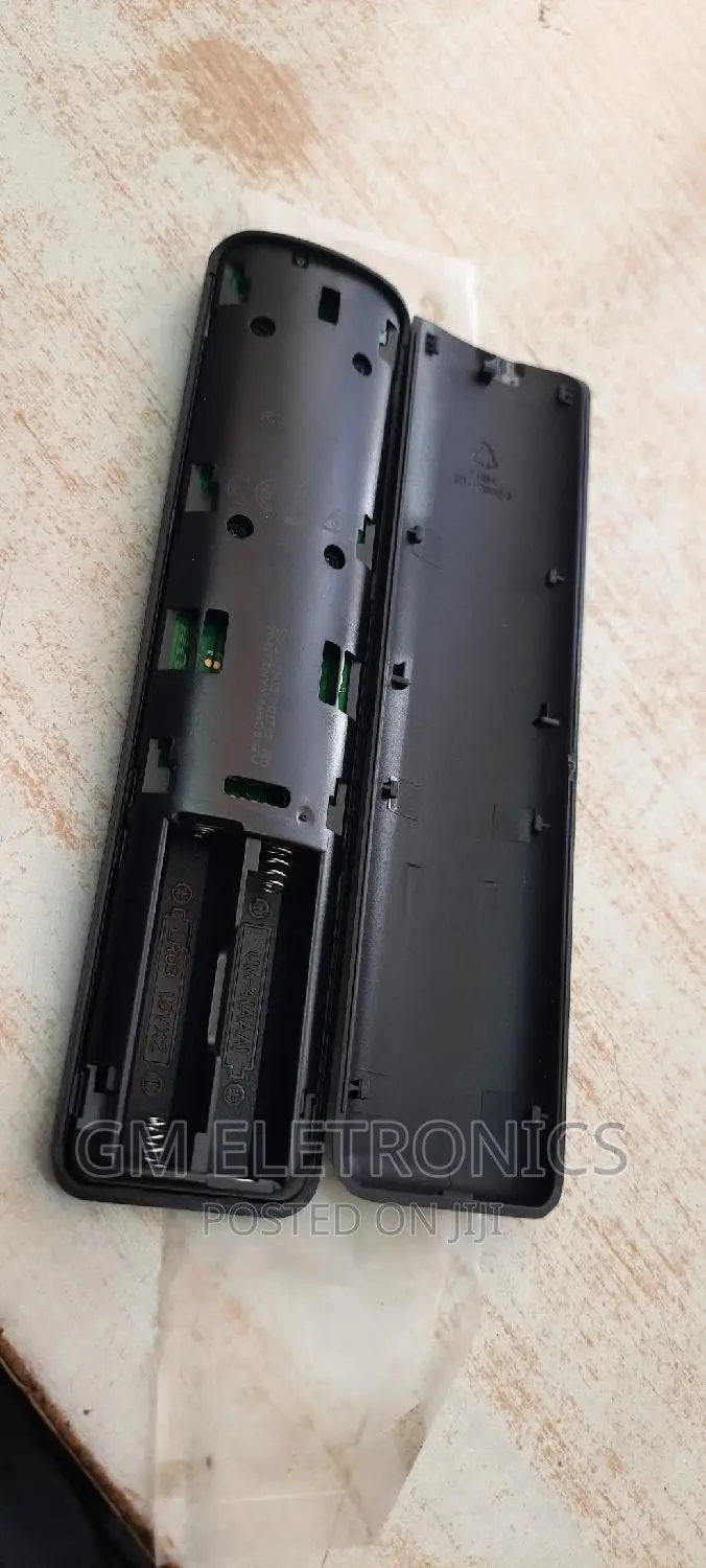 TCL Smart Tv Original Remote With Batteries.