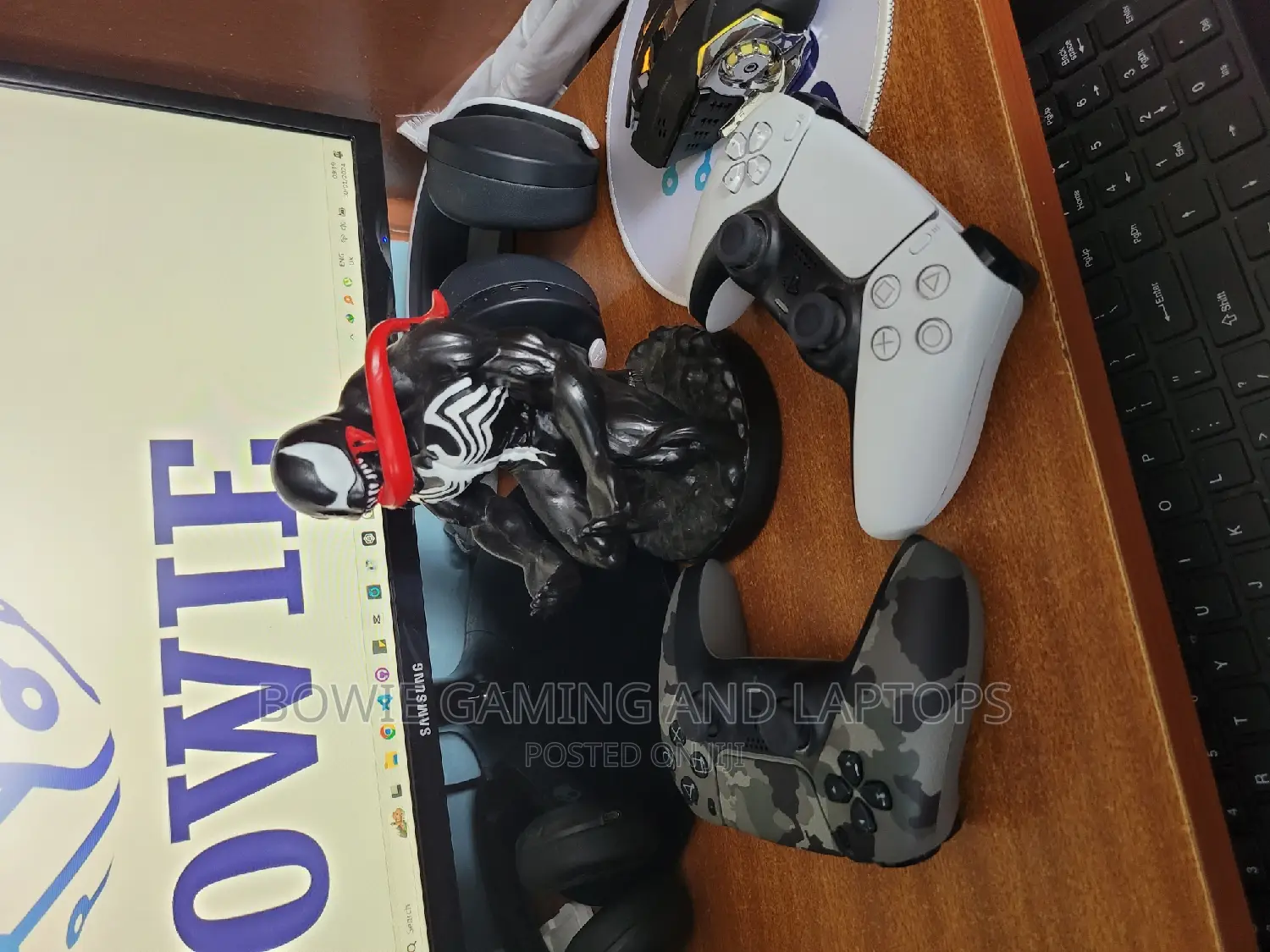 Controller Holders