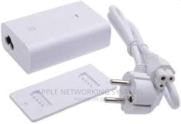 Ubiquiti 48V Poe Adapter - main view