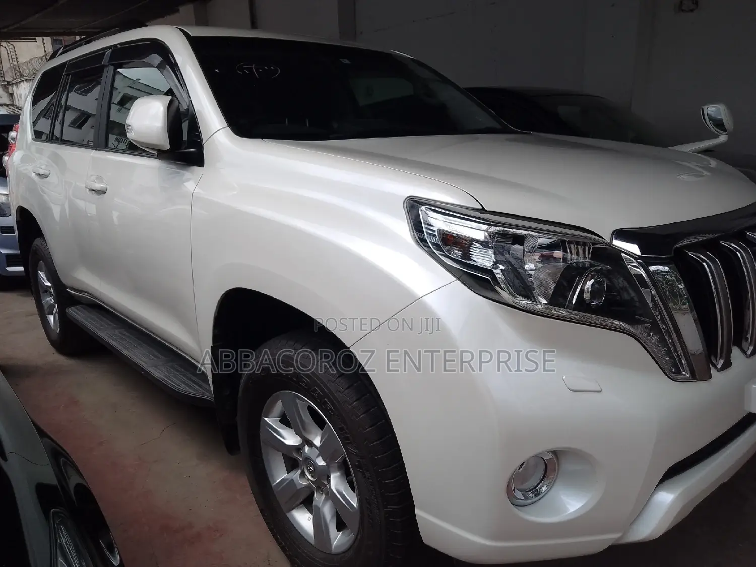 Toyota Land Cruiser Prado 2.8 2017 Pearl