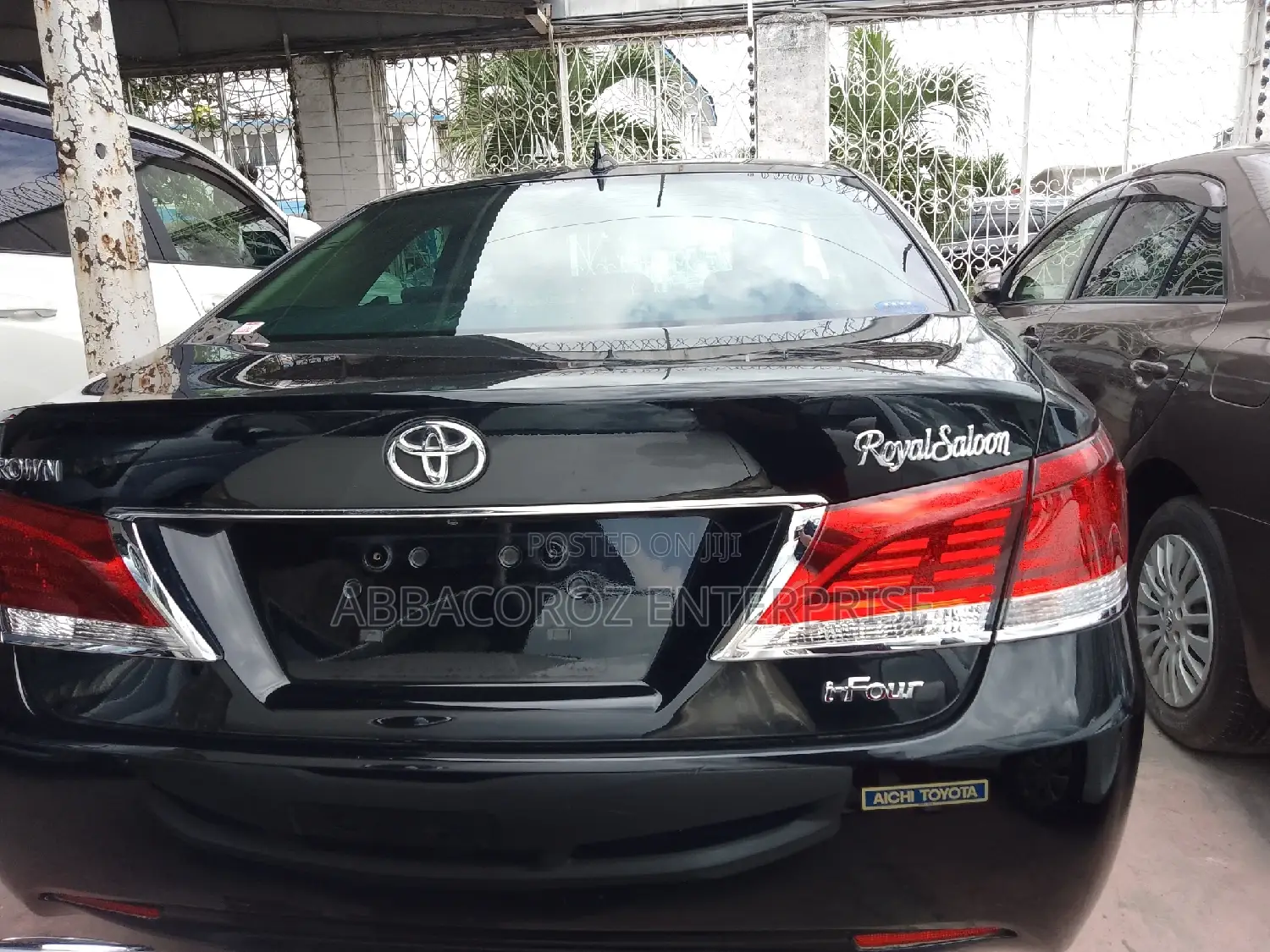 Toyota Crown 2016 Matt Black