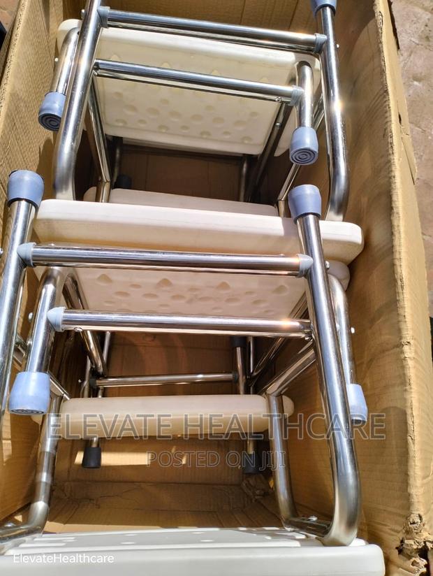Stepping Stool/Side Step - thumbnail 3