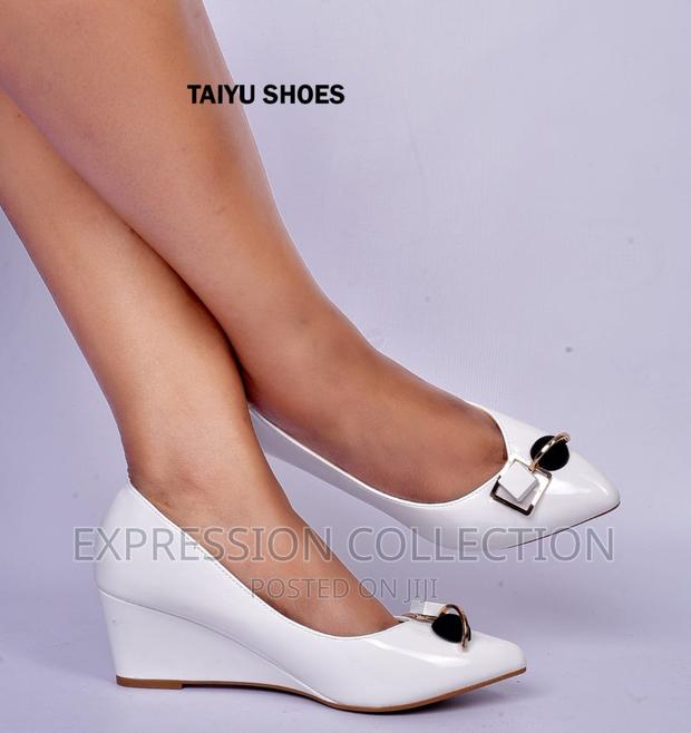 Ladies Official Shoes.Sizes 37_42 - thumbnail 7