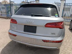 Audi Q5 2.0T Premium AWD quattro 2017 Silver