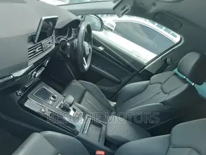 Audi Q5 2.0T Premium AWD quattro 2017 Silver