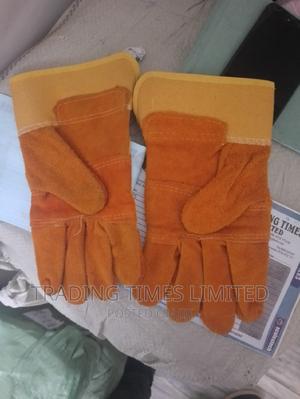 Leather Gloves - thumbnail 2
