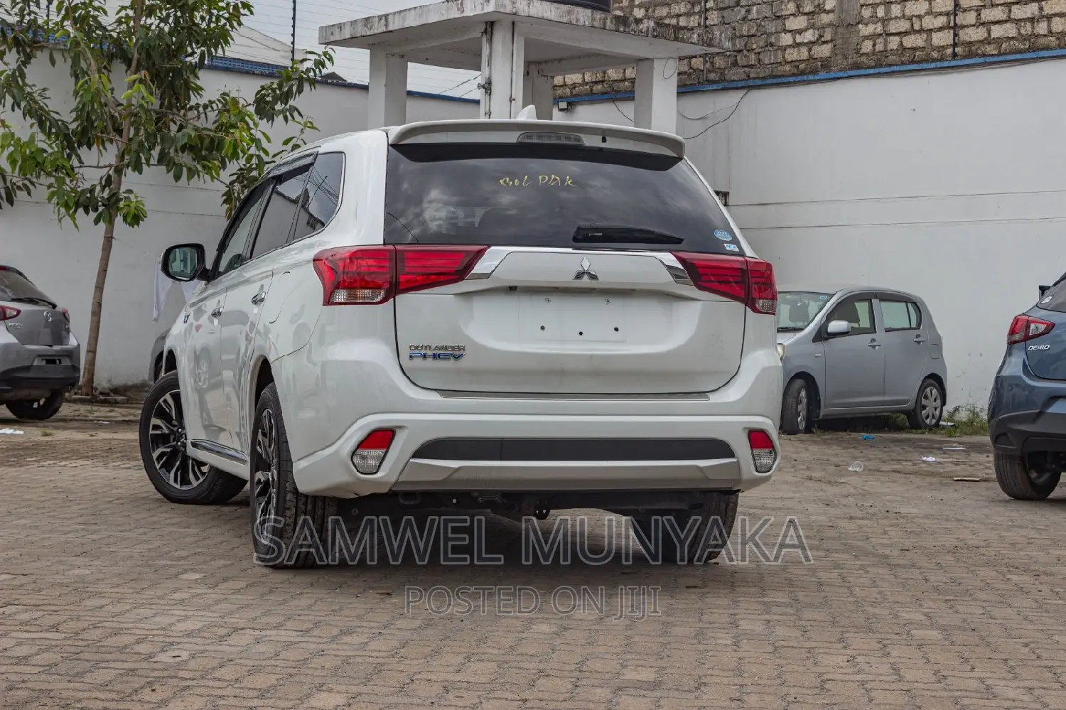 Mitsubishi Outlander 2.4 PHEV AWD 2017 White