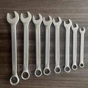 Spanners/Screw Drivers/Screwdriver - main view