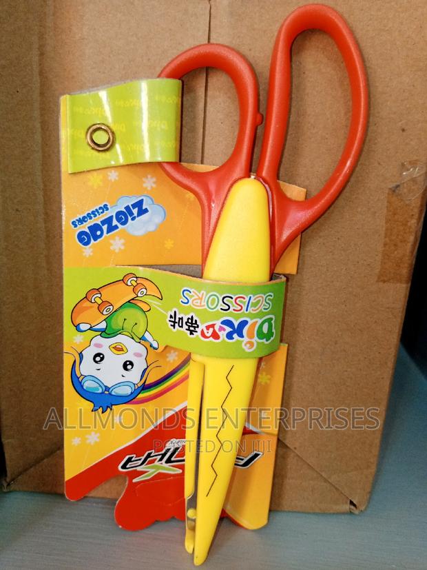 Zigzag Scissors - main view