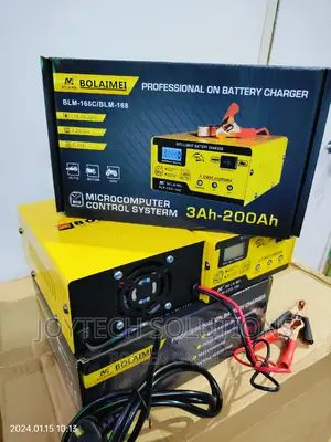  Selling BATTERY CHARGER ( Auto) 12/24 V
