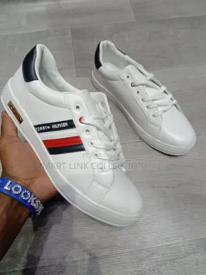 Tommy Hilfiger Casuals