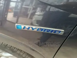 Honda Vezel 1.5 Hybrid 4WD 2016 Gray