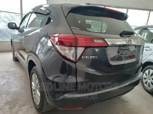 Honda Vezel 1.5 Hybrid 4WD 2016 Gray