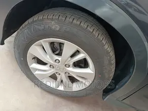 Honda Vezel 1.5 Hybrid 4WD 2016 Gray