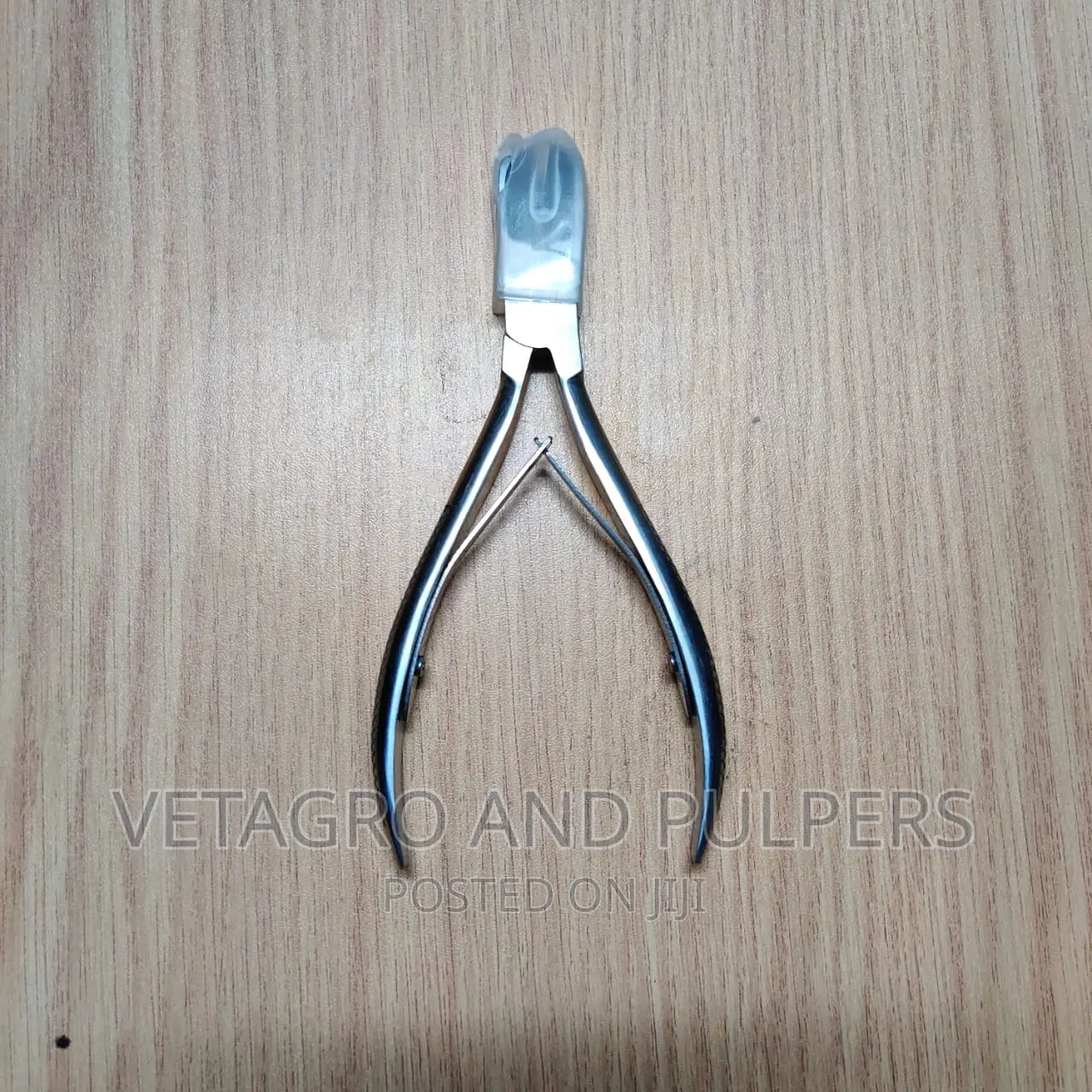 Pig Tooth Clippers