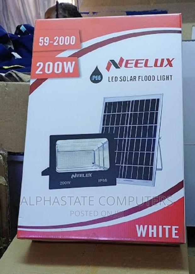 Neelux 200W Watt Solar Street Light - main view