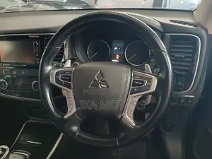 Mitsubishi Outlander 2.4 PHEV AWD 2016 Black