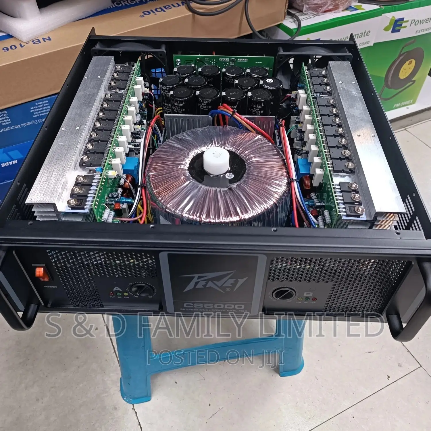 Peavey Professional Power Amplifier CS6000