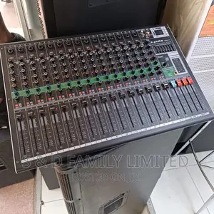 Evans SMB-17 Powered Mixer 17 Channels