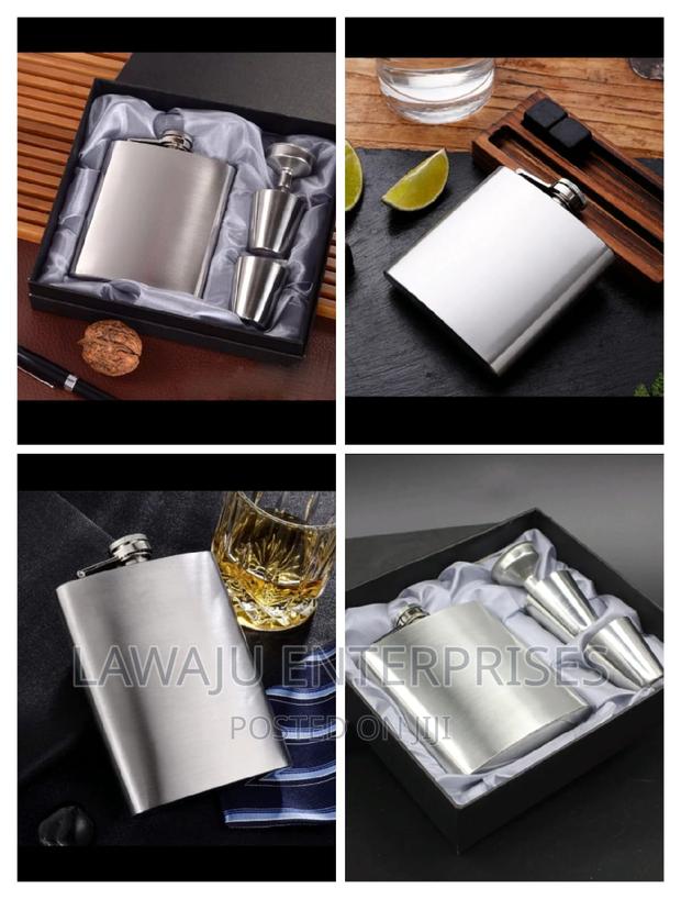Silver Whiskey Flask Set - thumbnail 2