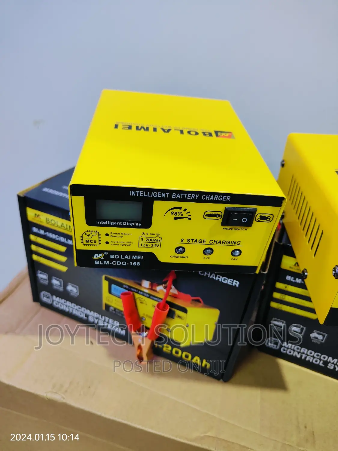 Battery Charger: Car Battery Charging Machine