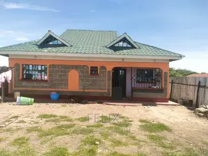 Narumoru Town 3 Bedroom House