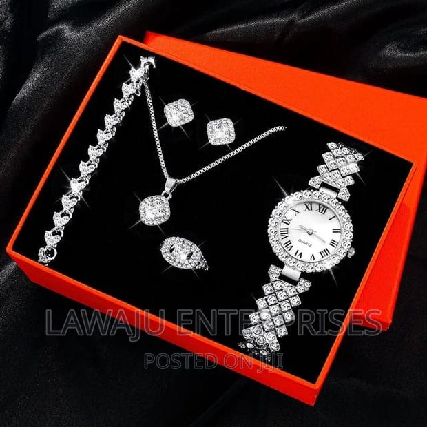 5pcs Silver Watch Gift Set - main view