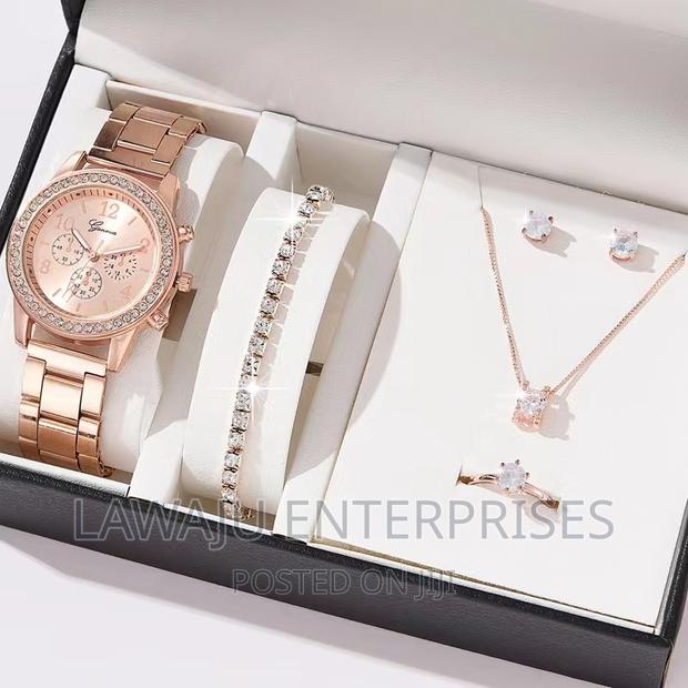 Rosegold Ladies Watch Gift Set - thumbnail 3