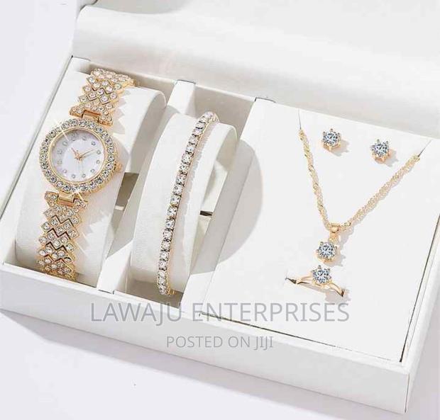 Gold Watch Ladies Gift Set - thumbnail 2