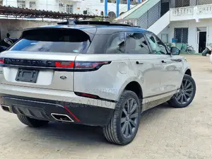 Land Rover Range Rover Velar 2019 Gold