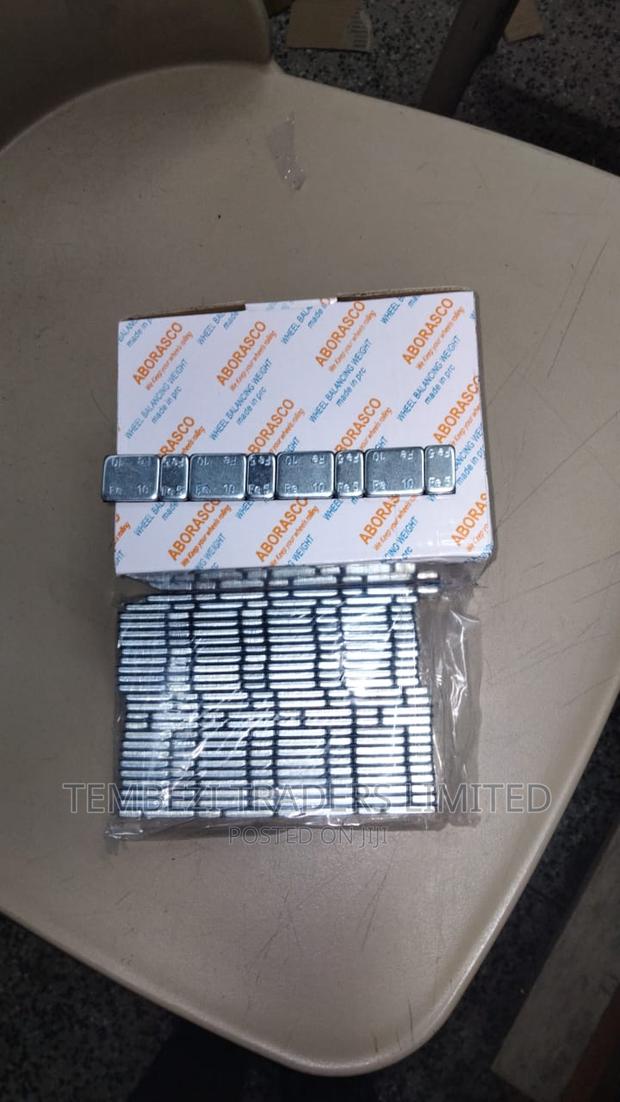 100pcs Stick on Wheel Balancing Weights