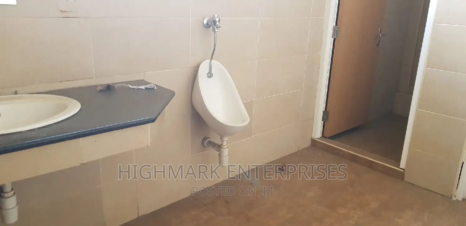 10000 Square Feet to Let;Enterprise Road