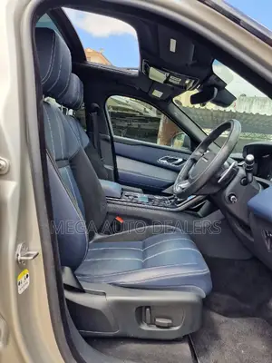 Land Rover Range Rover Velar 2019 Gold