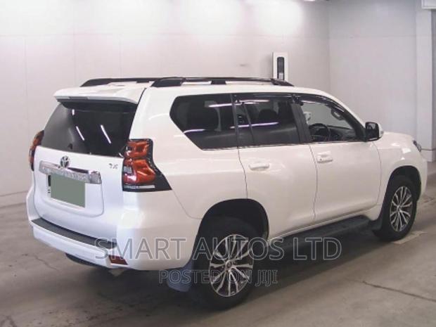 Toyota Land Cruiser Prado 2018 Pearl - thumbnail 7