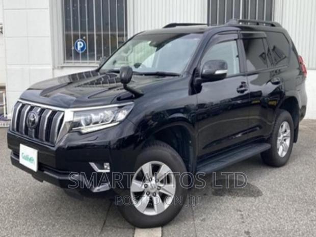 Toyota Land Cruiser Prado 2018 Black - thumbnail 3