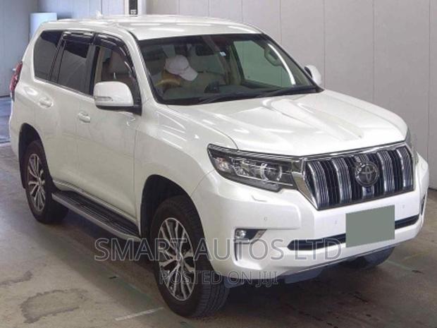 Toyota Land Cruiser Prado 2017 Pearl - thumbnail 10