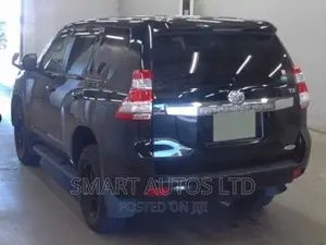 Toyota Land Cruiser Prado 2017 Black