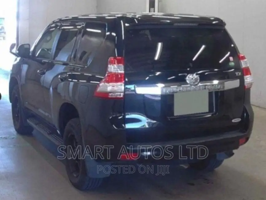 Toyota Land Cruiser Prado 2017 Black