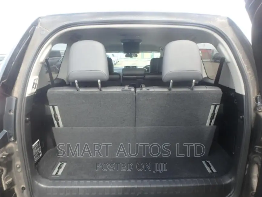 Toyota Land Cruiser Prado 2017 Black