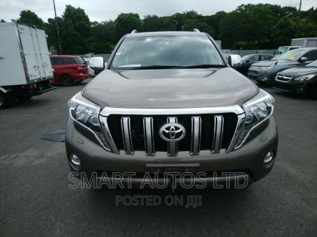 Toyota Land Cruiser Prado 2016 Brown - thumbnail 2