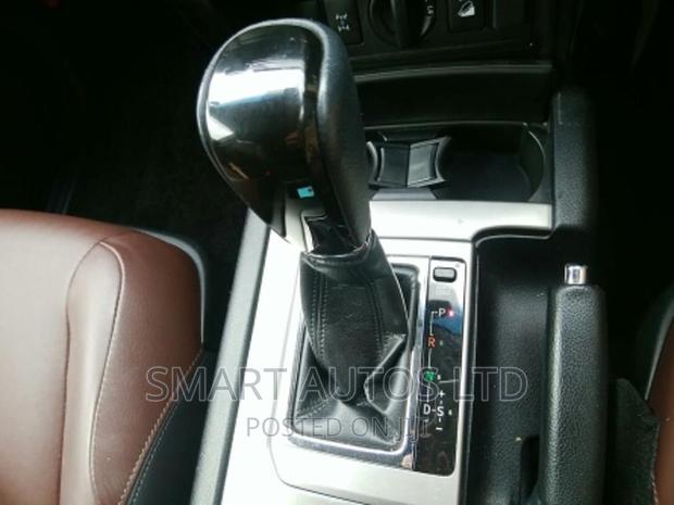 Toyota Land Cruiser Prado 2016 Brown - thumbnail 6